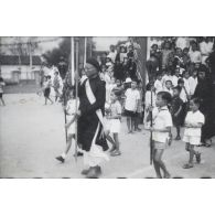 Procession à l'église Saint-Philippe à Saigon. [description provisoire]
