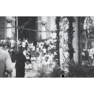 Procession à l'église Saint-Philippe à Saigon. [description provisoire]
