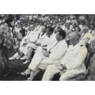 Différentes phases de la réception. [description provisoire]