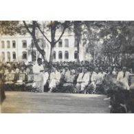 Différentes phases de la réception. [description provisoire]