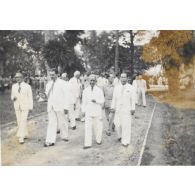 Différentes phases de la réception. [description provisoire]