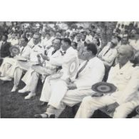 Différentes phases de la réception. [description provisoire]