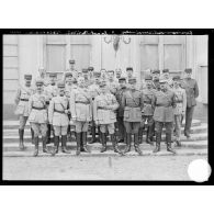 Portraits de généraux et vie quotidienne de l'armée française pendant la première guerre mondiale.