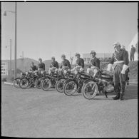 Tizi-Ouzou. Des gendarmes.