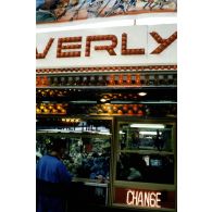 1989. Paris 1er. Jardin des Tuileries. Fête foraine pour le bicentenaire de la Révolution française.