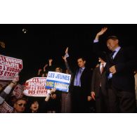 9 juin 1999. Paris 15e. Campagne pour les élections européennes. Meeting de Nicolas Sarkozy et d'Alain Madelin au Palais des Sports, porte de Versailles.