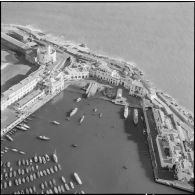 Alger. Vue aérienne de l'amirauté.