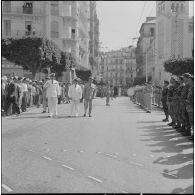 Visite des anciens combattants de la métropole à ceux d'Alger. [Description en cours]