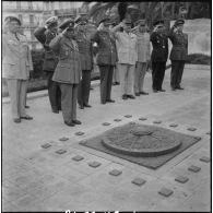 Visite des délégués étrangers. [Description en cours]