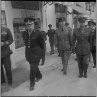 Visite des délégués étrangers. [Description en cours]