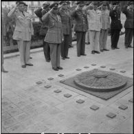 Visite des délégués étrangers. [Description en cours]