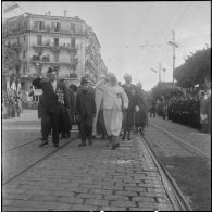 Cérémonie du 11 novembre à Alger. [Description en cours]