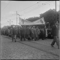 Cérémonie du 11 novembre à Alger. [Description en cours]