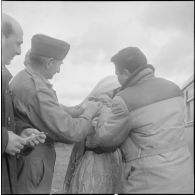 Vie quotidienne militaire. [Description en cours]