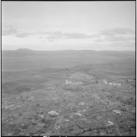 Une base d'hélicoptères. [Description en cours]