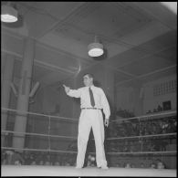 Demi-finale et finale interarmes de boxe d'Afrique du Nord. [Description en cours]