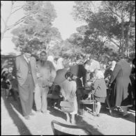 Unités territoriales à Oran. [Description en cours]