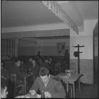 Foyer de la Croix-Rouge française. [Description en cours]