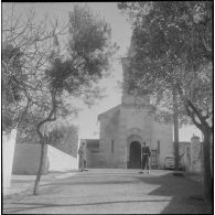 Une église d'Algérie. [Description en cours]