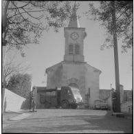 Une église d'Algérie. [Description en cours]