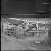 Atelier de réparation de l’ALAT [Description en cours].