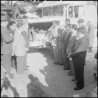 Présentation de véhicules Unic. [Description en cours]