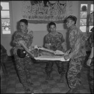 Fête du Têt chez les commandos vietnamiens à Beni-Messous. [Description en cours]