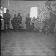 Fête du Têt chez les commandos vietnamiens à Beni-Messous. [Description en cours]
