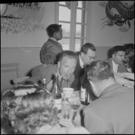 Fête du Têt chez les commandos vietnamiens à Beni-Messous. [Description en cours]