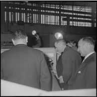 Inauguration d’un nouvel émetteur à Ouled-Fayet. [Description en cours]