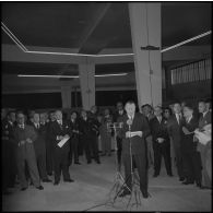 Inauguration d’un nouvel émetteur à Ouled-Fayet. [Description en cours]