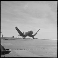 Le Porte-avions "Bois Belleau". [Description en cours]