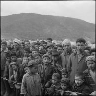 Action psychologique et aide médicale à des populations. [Description en cours]