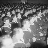 Un spectacle théâtral. [Description en cours]