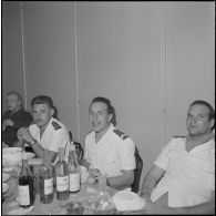 Le réveillon au mess des Sous-officiers sous la présidence du capitaine LAMBERT commandant le secteur de Flatters.