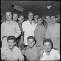 Le réveillon au mess des Sous-officiers sous la présidence du capitaine LAMBERT commandant le secteur de Flatters.