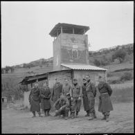 La tour "Brigadier-chef  Abjean Hervé" sur la route Chrea.
