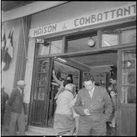 Une exposition à la maison du Combattant. [Description en cours]