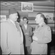 Une exposition à la maison du Combattant. [Description en cours]