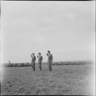 Passation de commandement au 2ème régiment de parachutistes coloniaux (RPC). [Description en cours]