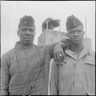 Protection de la voie ferrée Oran-Colomb Béchar par le 6e RTS. [Description en cours]