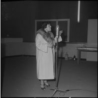 Tour de chant à l’occasion de Camerone. [Description en cours]