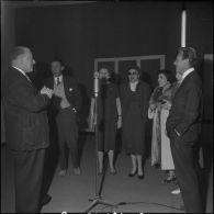 Tour de chant à l’occasion de Camerone. [Description en cours]