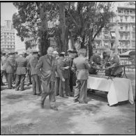 Fêtes de l'Aïd El-Seghir à la base de transit militaire d’Alger. [Description en cours]
