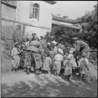 Fêtes de l'Aïd El-Seghir à la ferme Ain-Beida. [Description en cours]