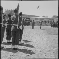 Visite du colonel Giraud au 4e RH (4e régiment de hussards. [Description en cours]