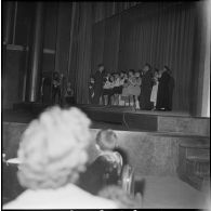 Spectacle des scouts d'Alger. [Description en cours]