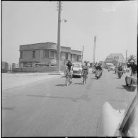 Une course cycliste. [Description en cours]