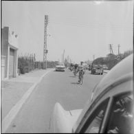 Une course cycliste. [Description en cours]