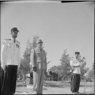 Cérémonie militaire à Laghouat. [Description en cours]